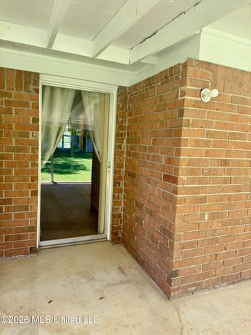 2617 Roxanne Drive, Pearl, MS 39208