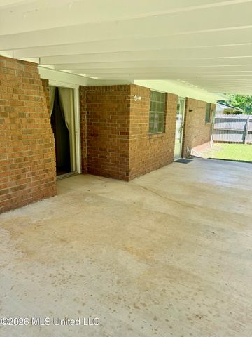 2617 Roxanne Drive, Pearl, MS 39208