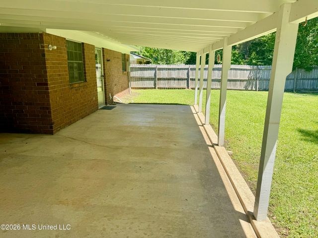 2617 Roxanne Drive, Pearl, MS 39208