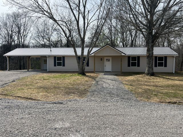 760 Rose Hill Rd, Pulaski, TN 38478