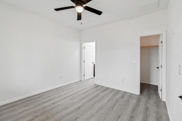 61 S A Street, Porterville, CA 93257