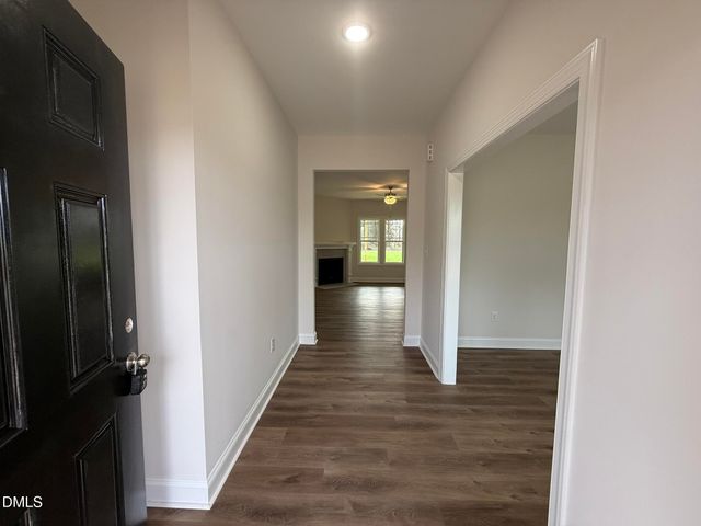 52 Hot Springs Way, Benson, NC 27504