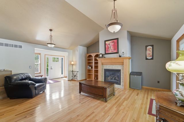 2614 Forest Drive, Knoxville, IA 50138