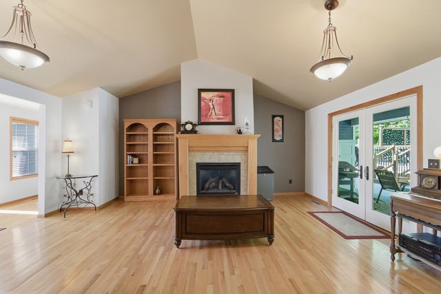 2614 Forest Drive, Knoxville, IA 50138