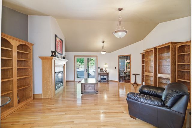 2614 Forest Drive, Knoxville, IA 50138