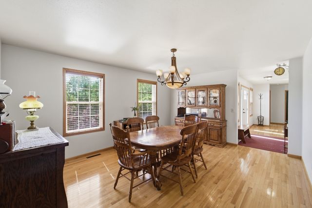 2614 Forest Drive, Knoxville, IA 50138