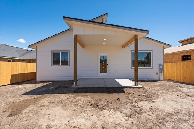 715 Buttercup Street, Soap Lake, WA 98851