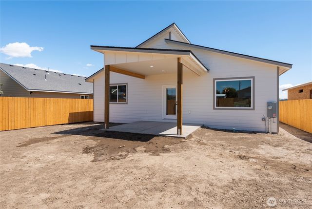 715 Buttercup Street, Soap Lake, WA 98851