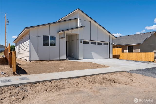 715 Buttercup Street, Soap Lake, WA 98851