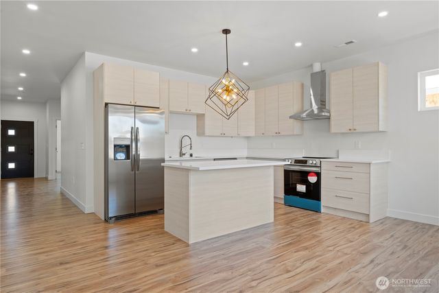 715 Buttercup Street, Soap Lake, WA 98851