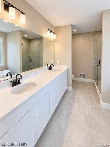 29769 Red Fox Lane, Macomb Township, MI 48047