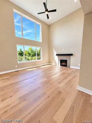 29769 Red Fox Lane, Macomb Township, MI 48047