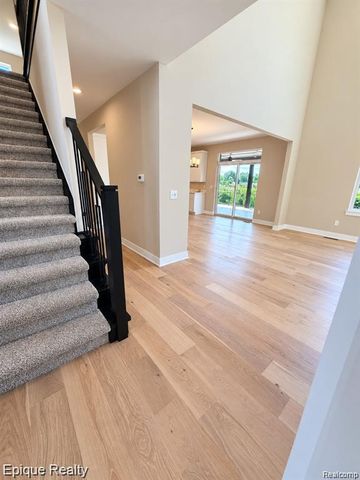 29769 Red Fox Lane, Macomb Township, MI 48047