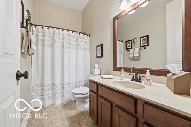 6200 Edenshall Lane, Noblesville, IN 46062
