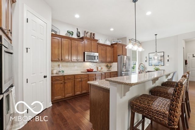 6200 Edenshall Lane, Noblesville, IN 46062