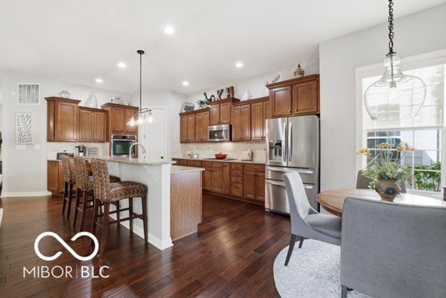 6200 Edenshall Lane, Noblesville, IN 46062