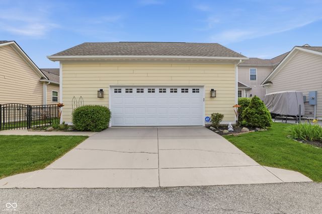 6200 Edenshall Lane, Noblesville, IN 46062