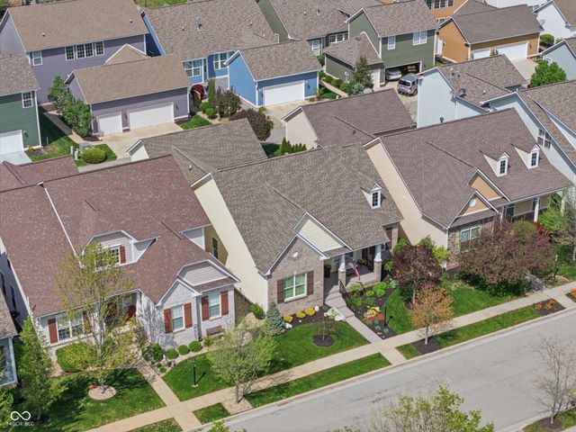 6200 Edenshall Lane, Noblesville, IN 46062