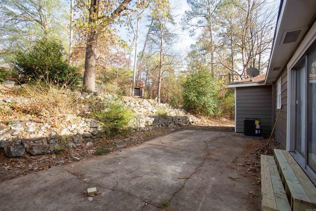 1 Danwood Road, Little Rock, AR 72204