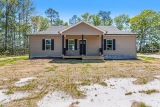 307 Maple Creek Road, Supply, NC 28462