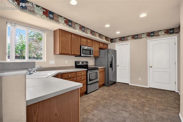 2392 Pinyon Jay Drive, Colorado Springs, CO 80951