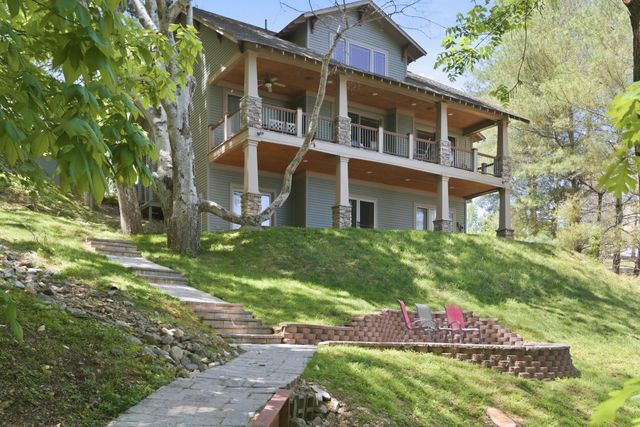 55 Narrows Cir, Winchester, TN 37398