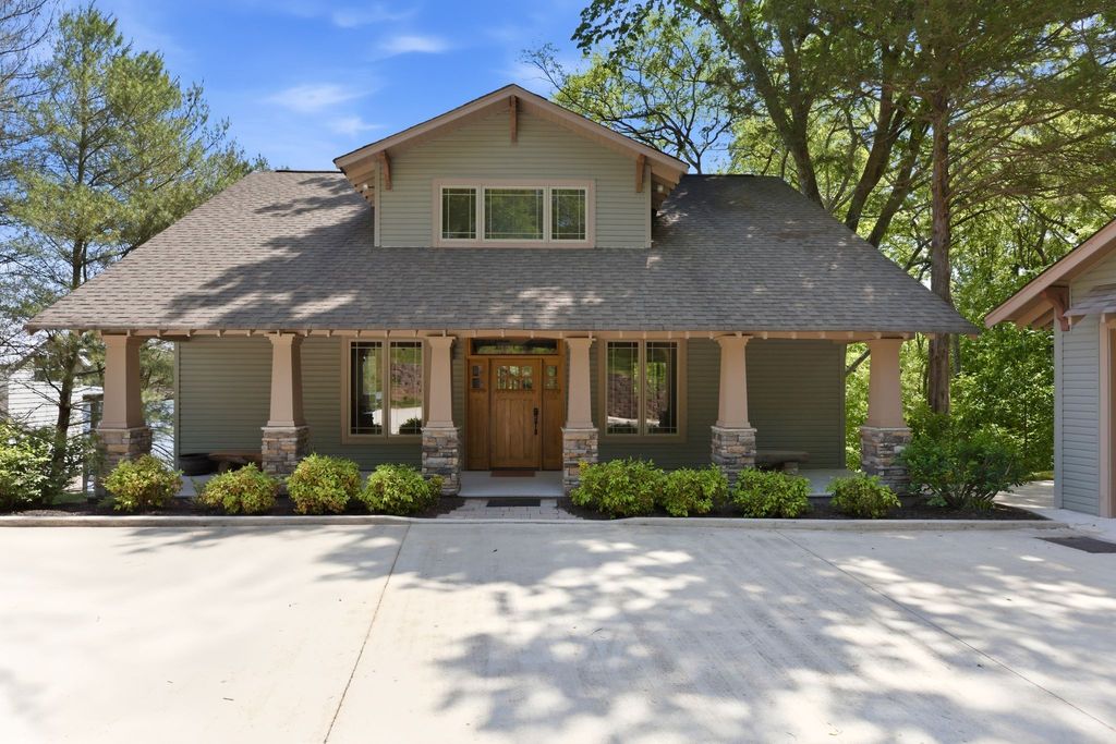 55 Narrows Cir, Winchester, TN 37398