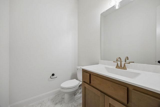 5012 Valley View Drive, Joshua, TX 76058