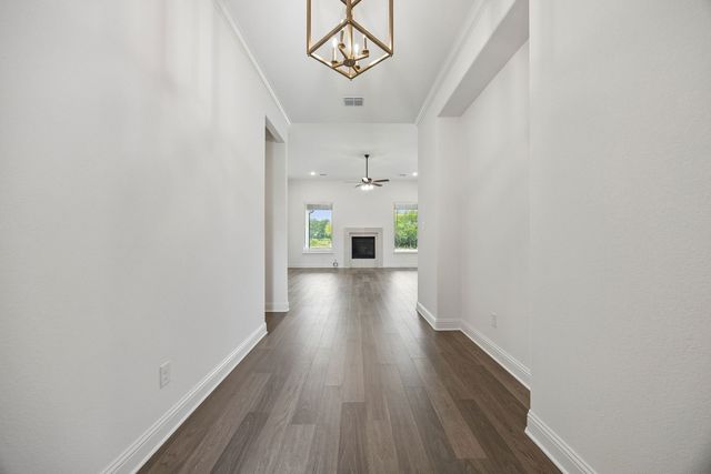 5012 Valley View Drive, Joshua, TX 76058
