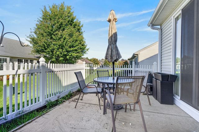 13732 Pineview Drive, Huntley, IL 60142