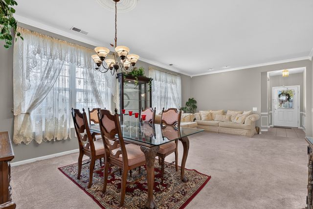 13732 Pineview Drive, Huntley, IL 60142