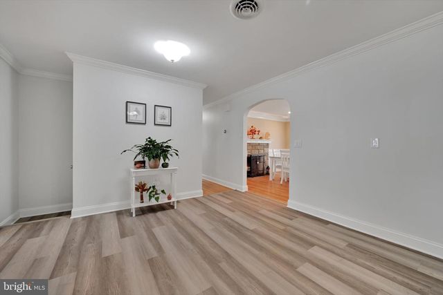 7 PLEASANT DR, Lancaster, PA 17602