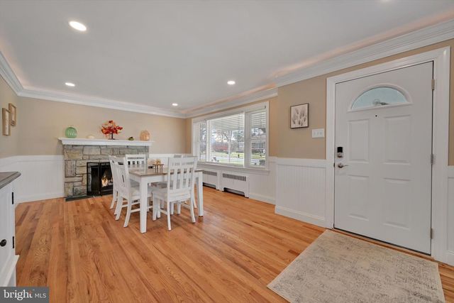 7 PLEASANT DR, Lancaster, PA 17602