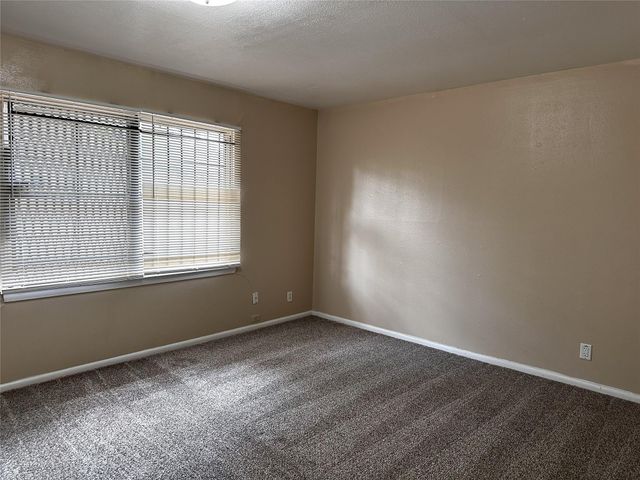 3915 Brookfield Drive, Houston, TX 77045