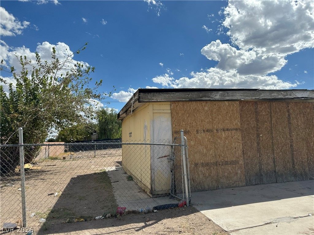 1524 D Street, Las Vegas, NV 89106 — exterior