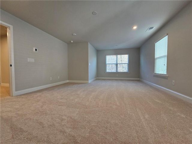 5030 Sierra Creek Drive, Hoschton, GA 30548