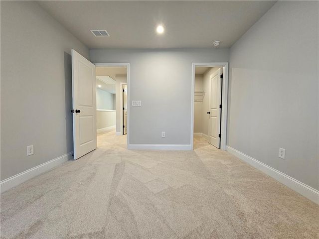 5030 Sierra Creek Drive, Hoschton, GA 30548