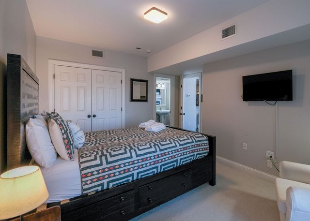 35 White Loop B101, Ludlow, VT 05149