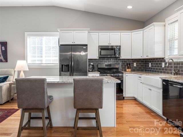17 Dreambird Drive, Leicester, NC 28748