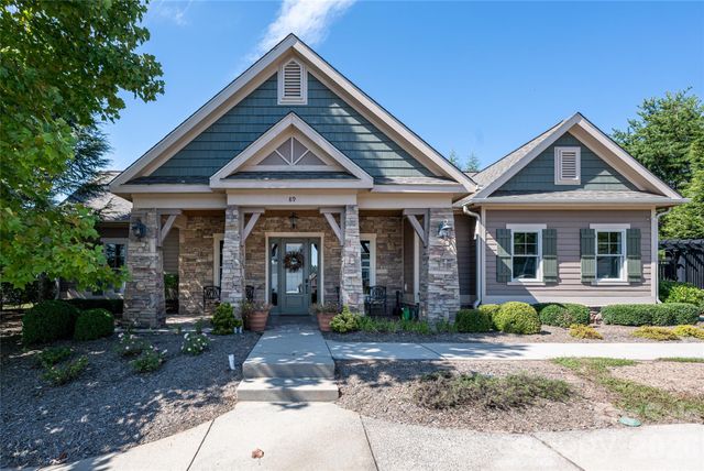 17 Dreambird Drive, Leicester, NC 28748
