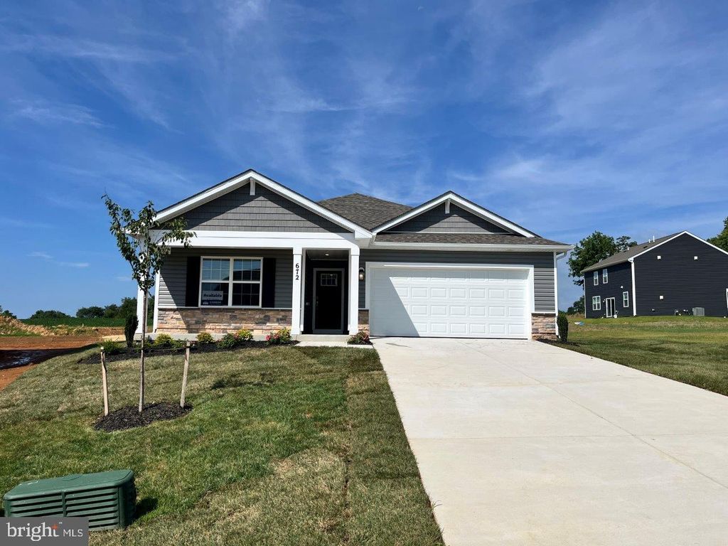 640 ARMSTRONG AVE, Hagerstown, MD 21740