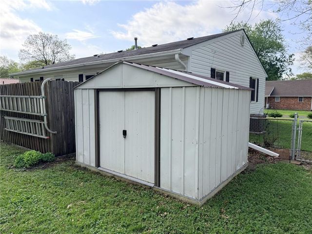 1521 Webster Street, Chillicothe, MO 64601