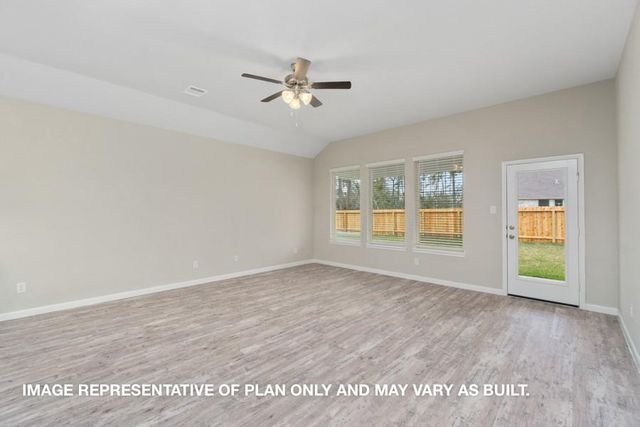 1620 Mesquite Trail, Dayton, TX 77535