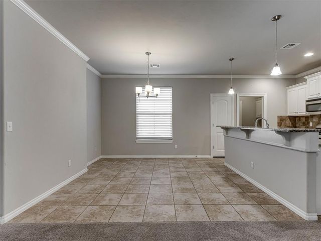 8216 NW 160th Terrace, Edmond, OK 73013