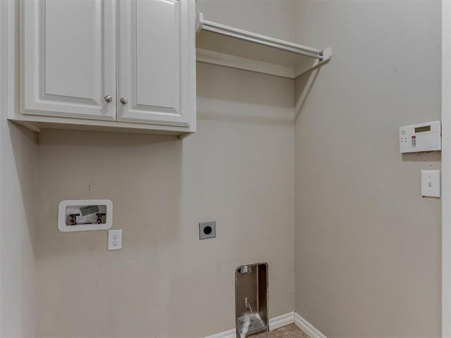 8216 NW 160th Terrace, Edmond, OK 73013