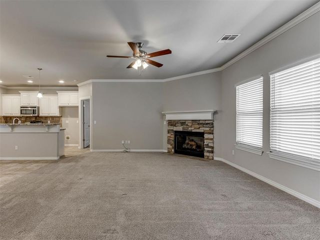 8216 NW 160th Terrace, Edmond, OK 73013