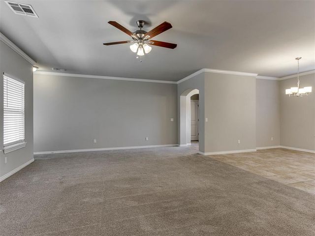 8216 NW 160th Terrace, Edmond, OK 73013