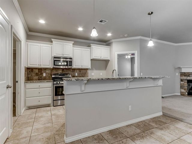8216 NW 160th Terrace, Edmond, OK 73013