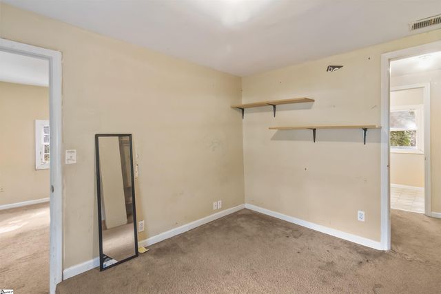 252 N Suber Road, Greer, SC 29651