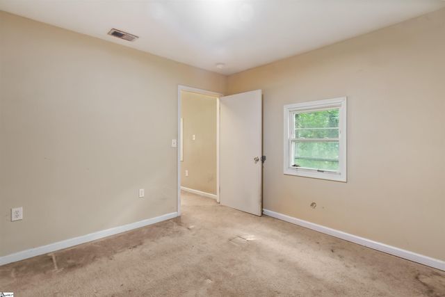 252 N Suber Road, Greer, SC 29651